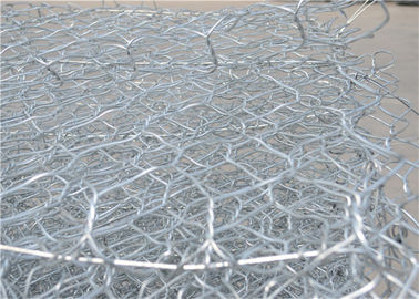 Cestas llenadas piedra hexagonal de Gabion de la malla del triple de la malla de alambre de Gabion de la torsión