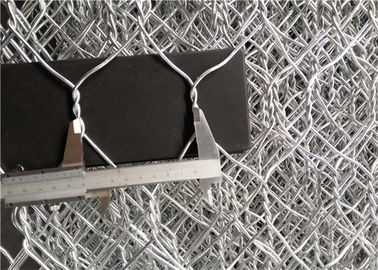 Malla de alambre hexagonal galvanizada de las cestas de Gabion del metal de la inmersión caliente para la protección de la erosión de suelo