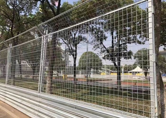 El top de rollo resistente blanco soldó con autógena la seguridad de Mesh Fencing Galvanized For Yard