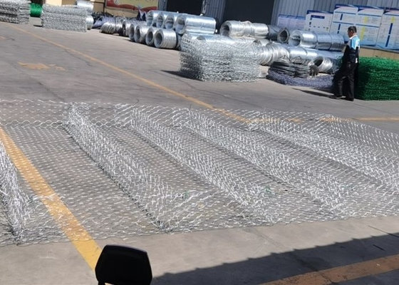 2.2m m  Gabion Mattress Wire Channel soldaron con autógena a Mesh Gabions For Flood Control