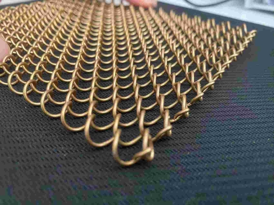 El techo Devider de aluminio de cadena de enlace cortina 4mm 5mm 6mm metal decorativo