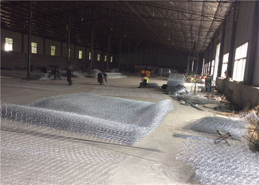 Cinc pesado tejido hexagonal de la malla de alambre de Gabion de la torsión doble cubierto